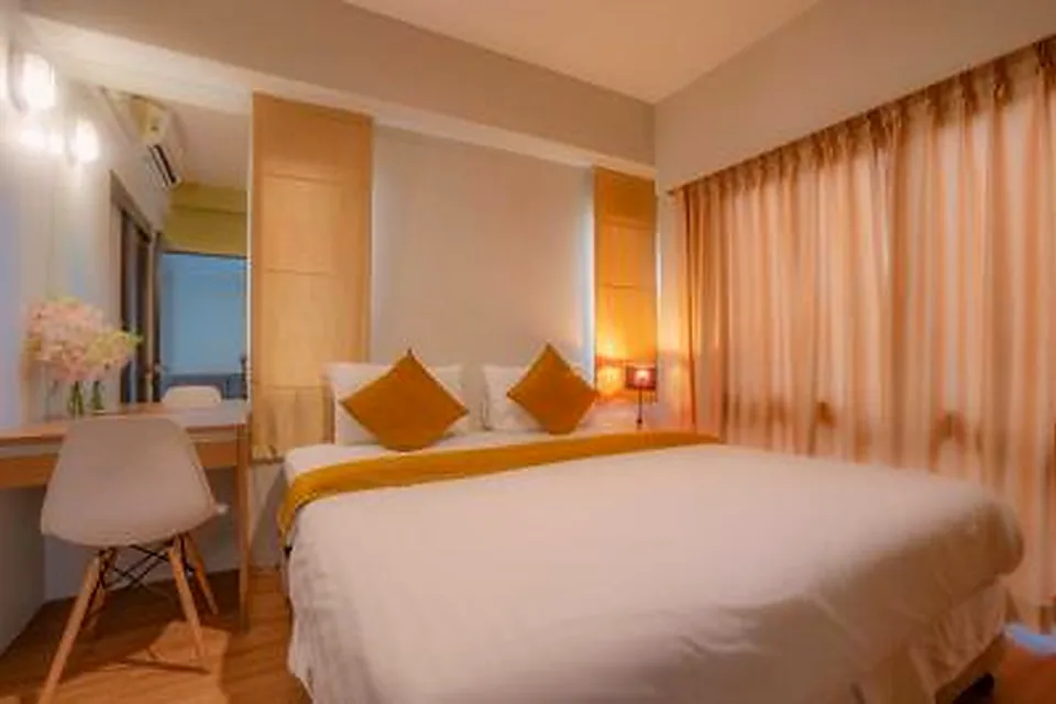 Standard King Room at Peace Land Khaosan